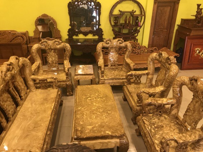 Bộ bàn ghế gỗ nu nghiến tự nhiên cao cấp phòng khách